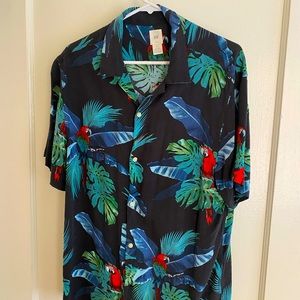 H & M printed shirt Medium